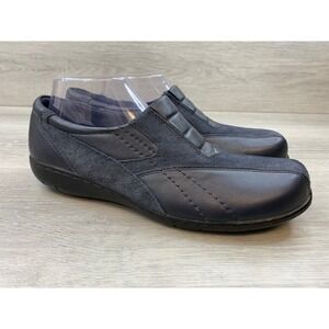 Clarks Bendables Women's 9.5 W Blue Leather Suede Slip On Loafers Comfort Shoes